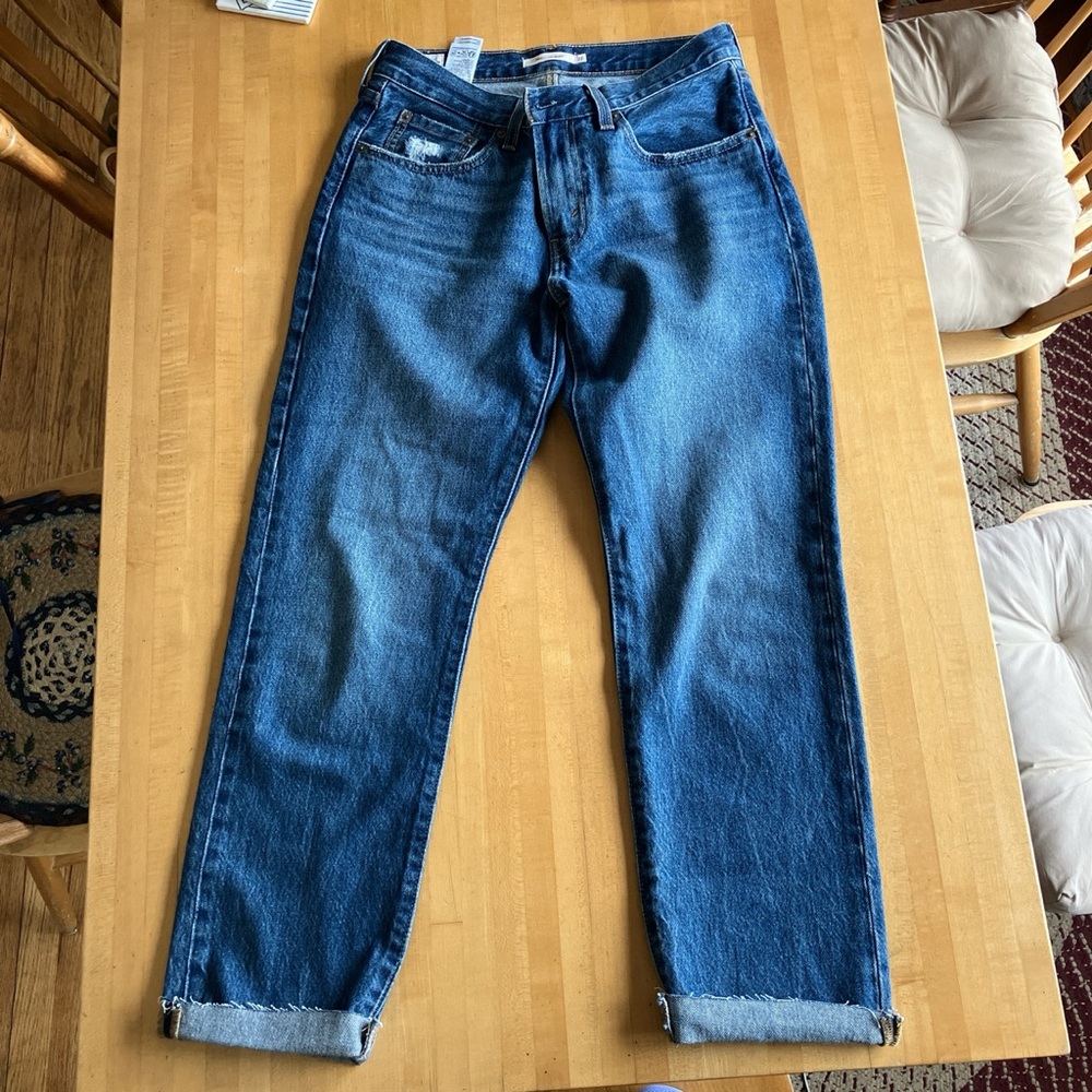 Levi’s Middy Straight